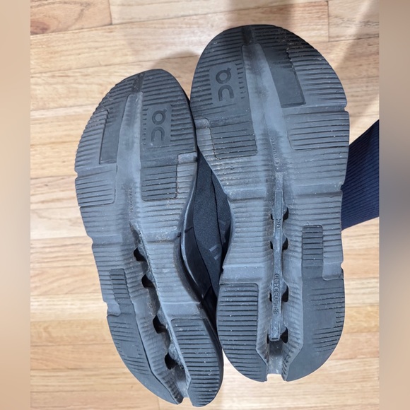 Men's Cloudnova 2 Low Top Sneakers In Size 11.5 - Picture 9 of 10